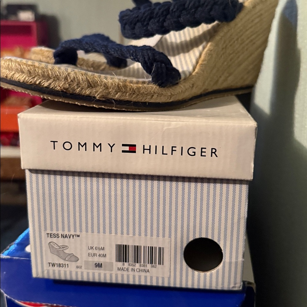 Tommy Hilfiger Navy and Tan Braided Sandals - Picture 3 of 6